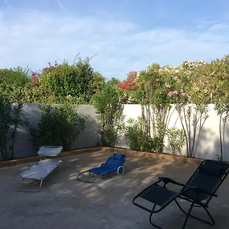 Casa Vacanza Autonoma Immersa Nel Verde Budoni